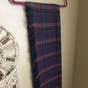 Gorgeous handmade wool Scottish tartan wrap scarf